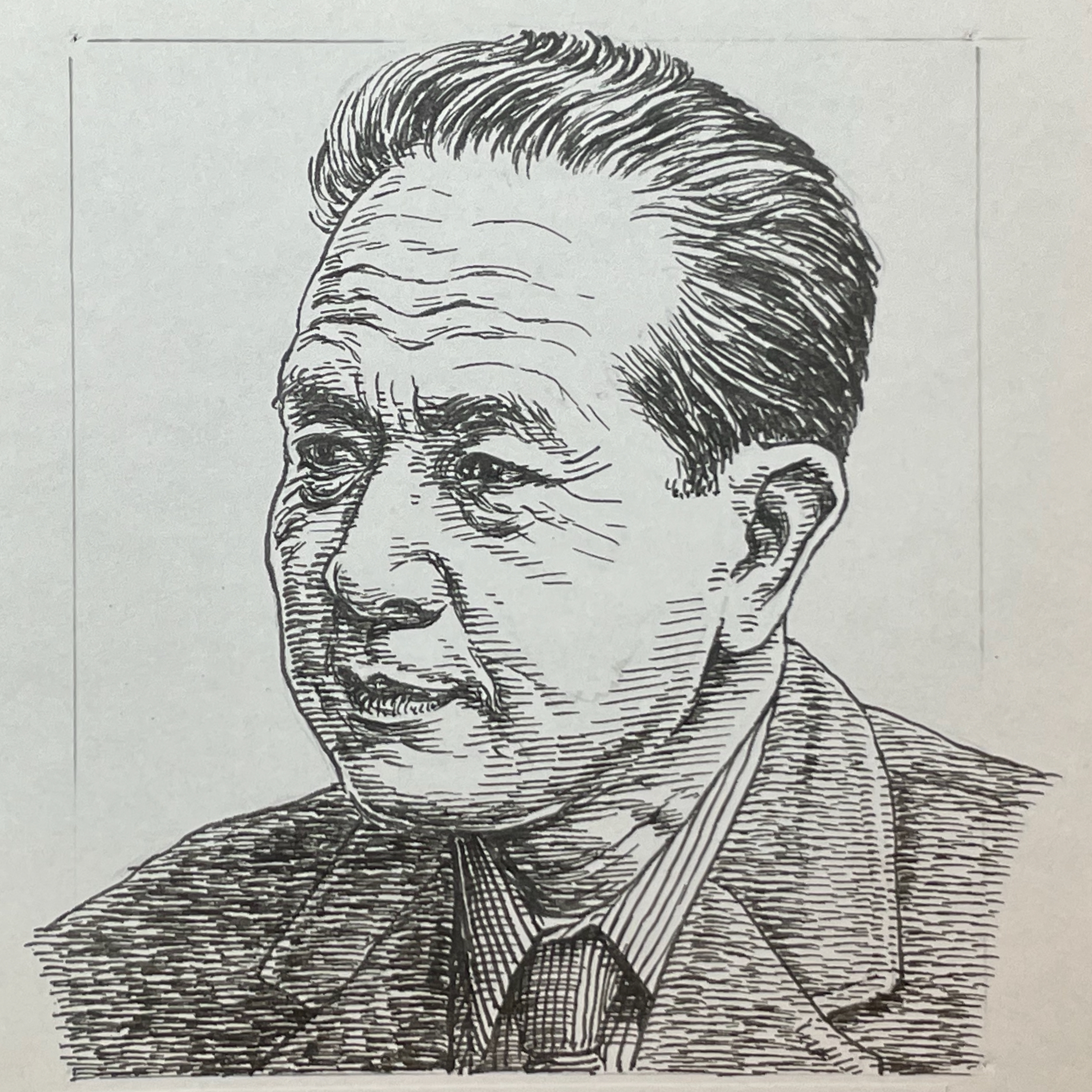 1920-2015を生きた小説家。東京帝国大学文学部国文科卒業後、海軍に入り通信諜報の仕事に携わり復員する。その後、志賀直哉に師事し、1946(昭和21)年に中国から復員してきたときの体験を著した「年年歳歳」で文壇に登場。その後、1952(昭和27)年に初めての長編小説「春の城」で読売文学賞を受賞し、作家としての地位を確立。また、戦時下の軍隊生活での青春を描いた「雲の墓標(1956)」などは、第1・2次戦後派の作家とは異なった高い評価を受け、遠藤周作や近藤啓太郎らとともに「第三の新人」とも称される。また、汽車をはじめ乗り物好きで知られ、それを題材とした絵本「きかんしゃやえもん(1959)」の作者でもある。伝記物、戦記物としては、海軍提督三部作となる「山本五十六」、「米内光政」「井上成美」などを著した。1999(平成11)年に文化勲章を受章。