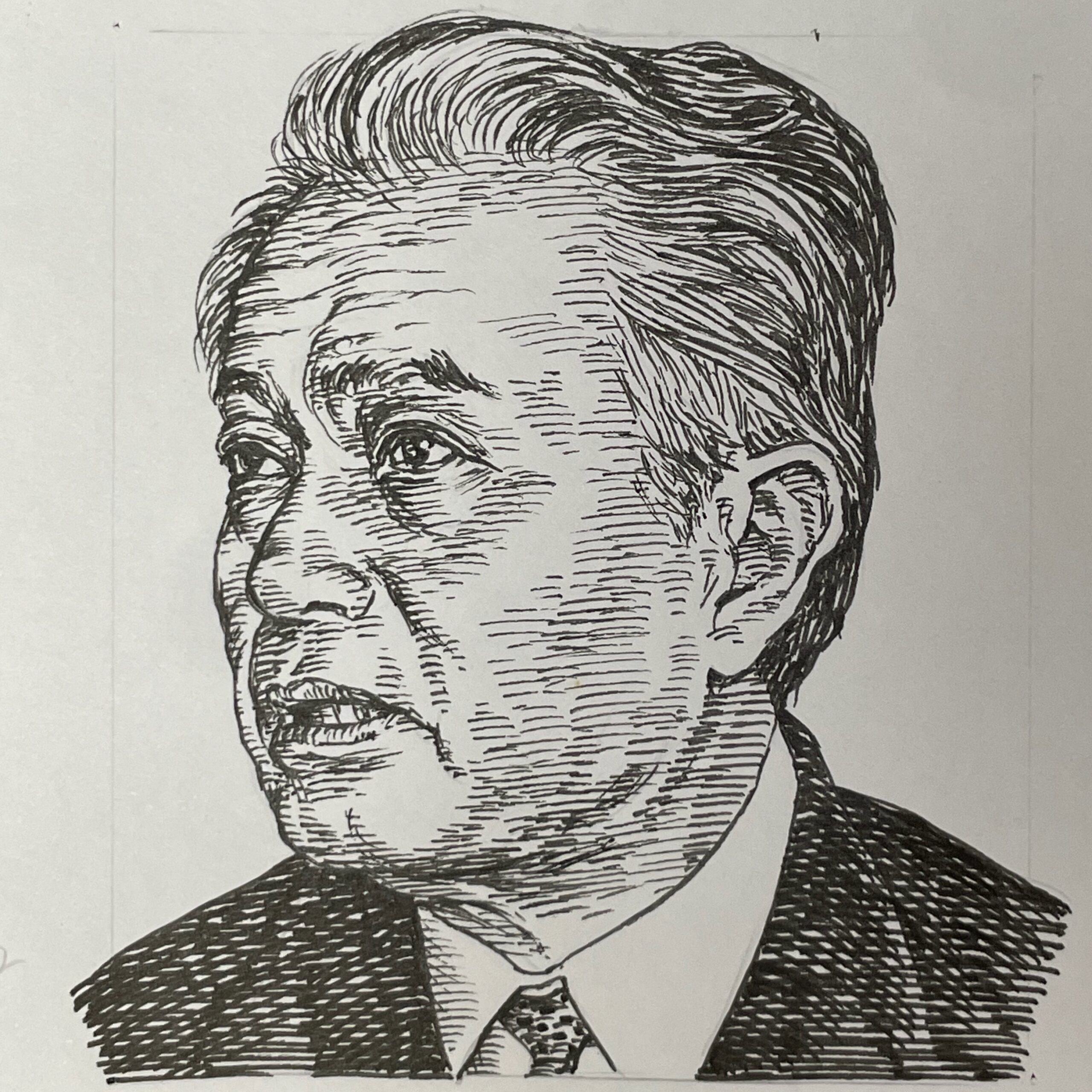 1907-1978を生きた文芸評論家。東京帝国大学文学部在学中よりプロレタリア文学運動に参加するも、組織のあり方に疑問を抱き離脱。戦後は埴谷雄高らとともに雑誌「近代文学」を創刊し、戦後文学のオピニオンリーダーとして活動を始める。作家論の一つの典型となる「島崎藤村(1947)」を刊行し、作家的エゴイズムを鋭く批判。また「芸術と実生活(1958)」で私小説における芸術と生活の背反を論じる。さらに「昭和文学史(1963)」では文学史研究に新たな視座を提示。文芸時評でも長年筆を執り、鋭い鑑賞力と批評眼で文壇に影響を与えた。また教育分野では、明治大学文学部教授など後進の育成にも携わった。本名は平野朗(あきら)。